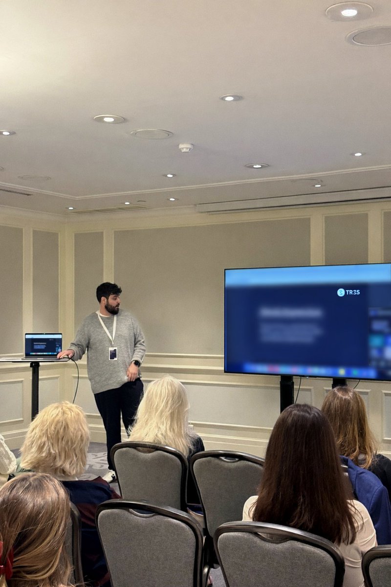 Tres.finance tweet media