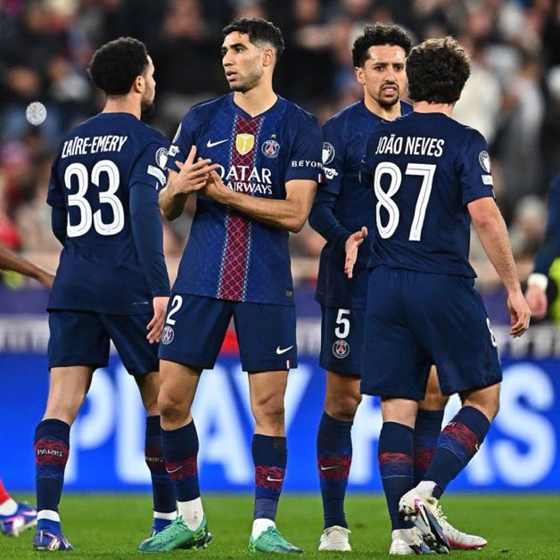 Glory_Foot tweet media