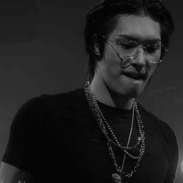 𝐑𝐄𝐌𝐈 ᛪ༙ tweet media