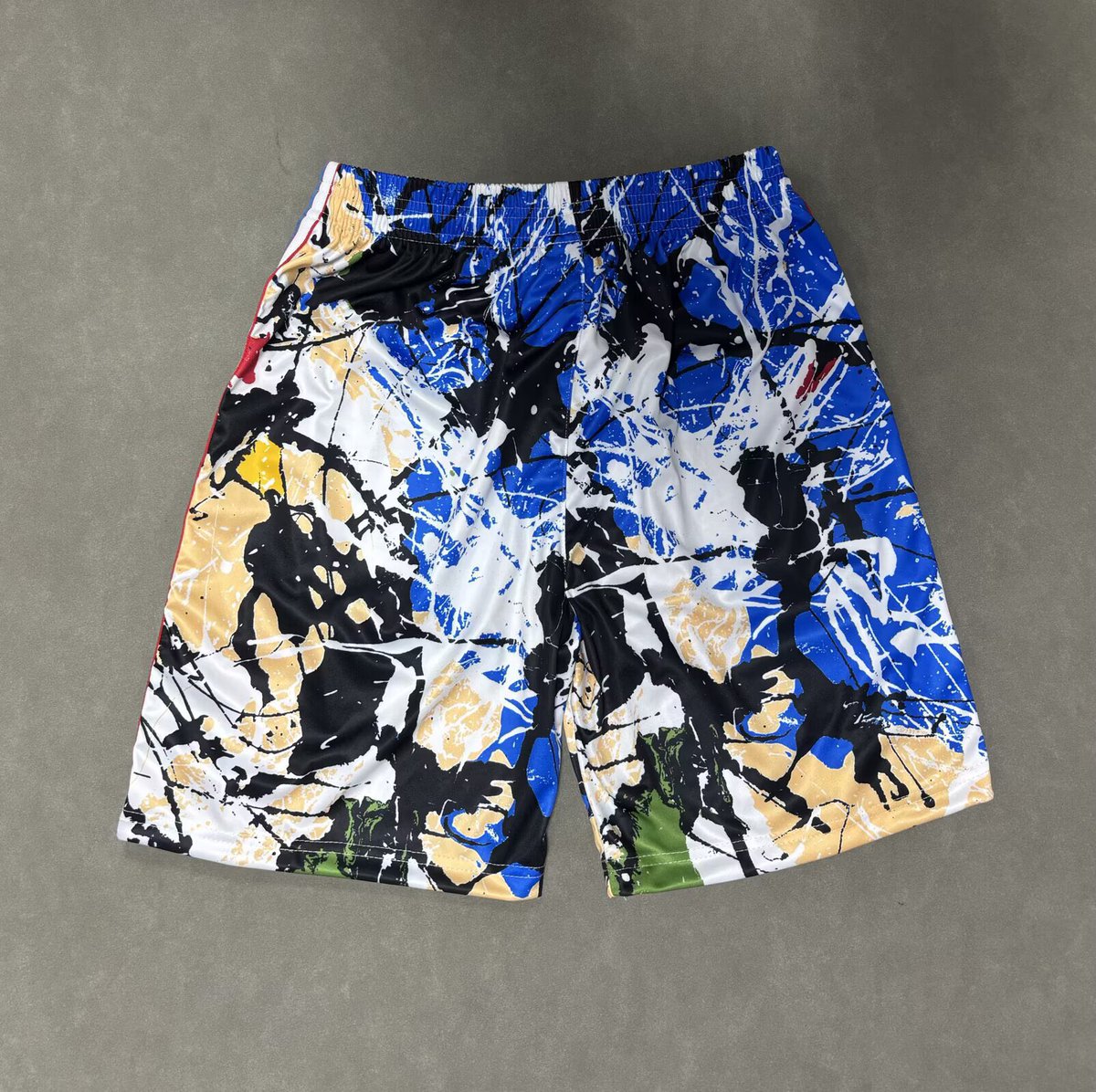 Qing22440343's tweet photo. 2627 Manchester United Rose Quartz Shorts S~4XL https://t.co/x1cD2htCRB
