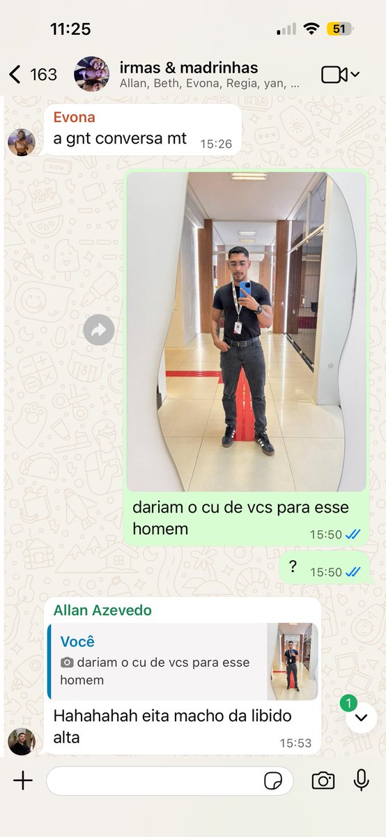 pão da shopie charlotte tweet media