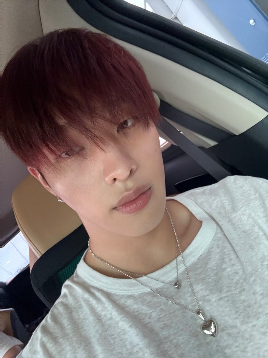 sophia⁷⁺¹ is UN1QUE ᥫ᭡ tweet media