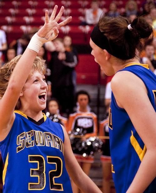 Suiting Up Varsity🟧 tweet media