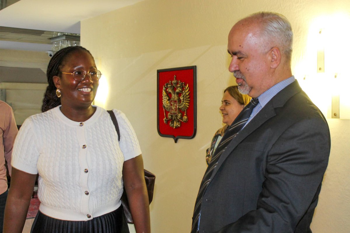 The ANCYL Secretary General, Cde Tsakani Shiviti,  met with the Minister-Counselor of the Russian Federation Mr Evgenii Sadikov at the Russian Embassy in Pretoria. The Secretary General was accompanied by the ANCYL International Relations Sub-Committee Members Cde Khulekani