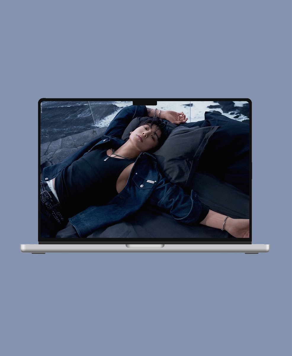 레나 ⁷ 💜 Wallpapers tweet media