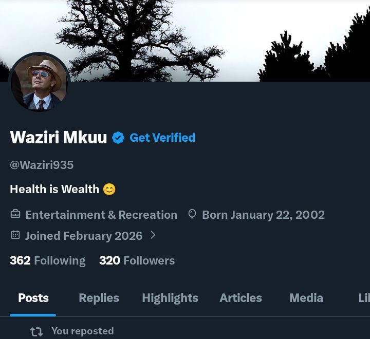 Mnitoe kwa hii number nifike 400 wakuu, na follow back.