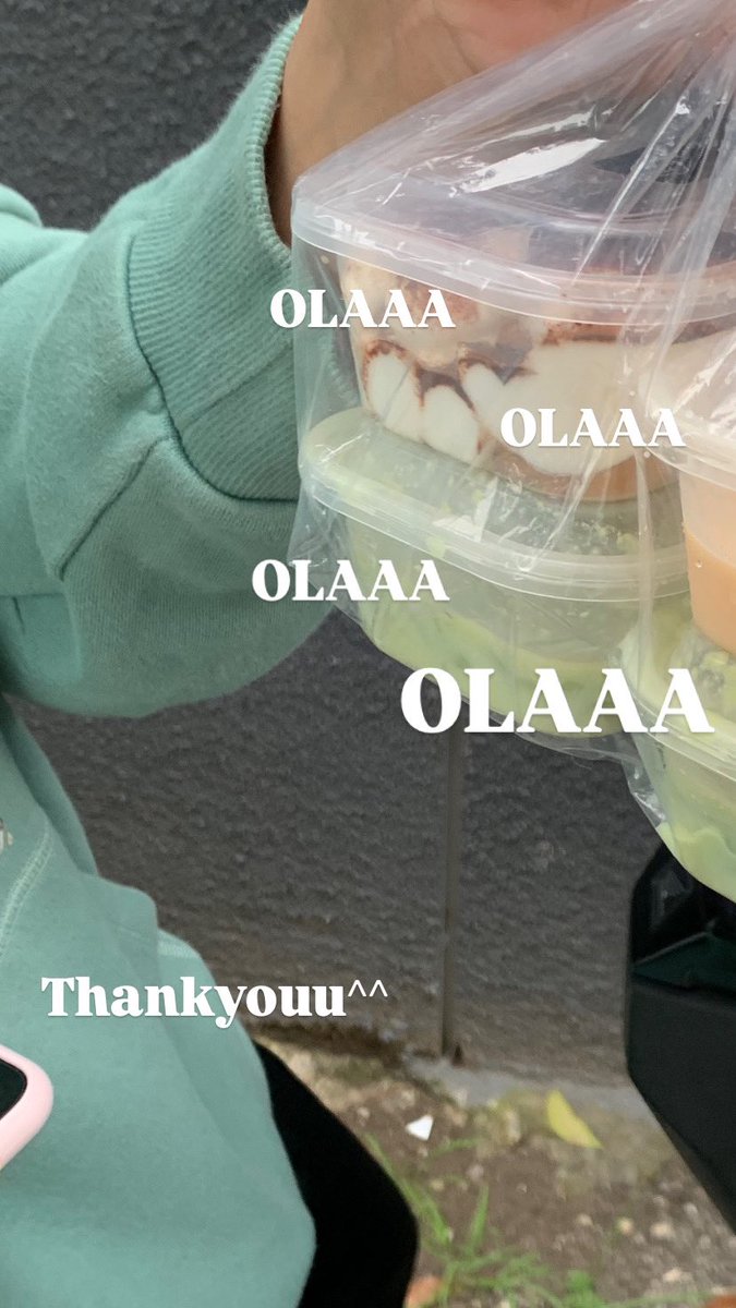 OLaa.fleur tweet media