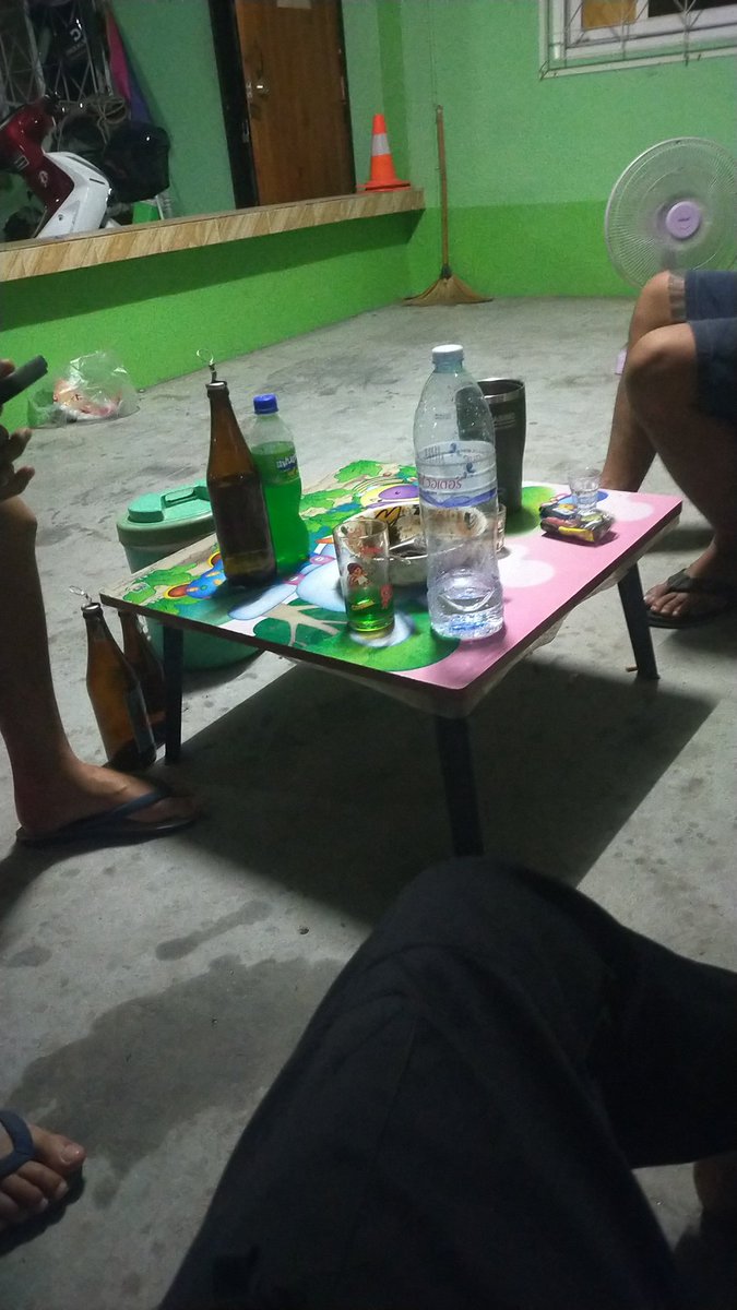 บอกแล้วอย่าเมา  มาถึงนี้ได้ไง555  #สะพานสี่  #ห้างแก้ว1