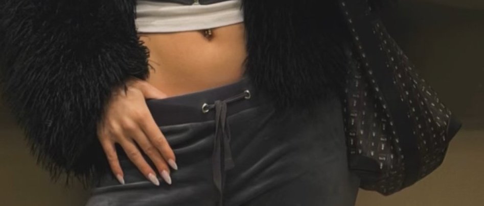 bismillahirrahmanirrahim🥵
bu kadın dinimi ve imanımı tehlikeye atıyor