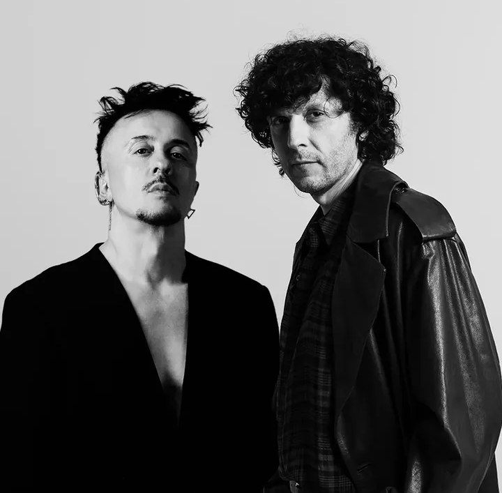 LeLupe's tweet photo. Serata cover , Ermal e Dardust cantano "Golden hour" . 
Noi siamo pronti, vero lupiiiii!! 
#ermalmeta #dardust #cover #Sanremo2026 #ilupidiermal https://t.co/88Poj32AC6