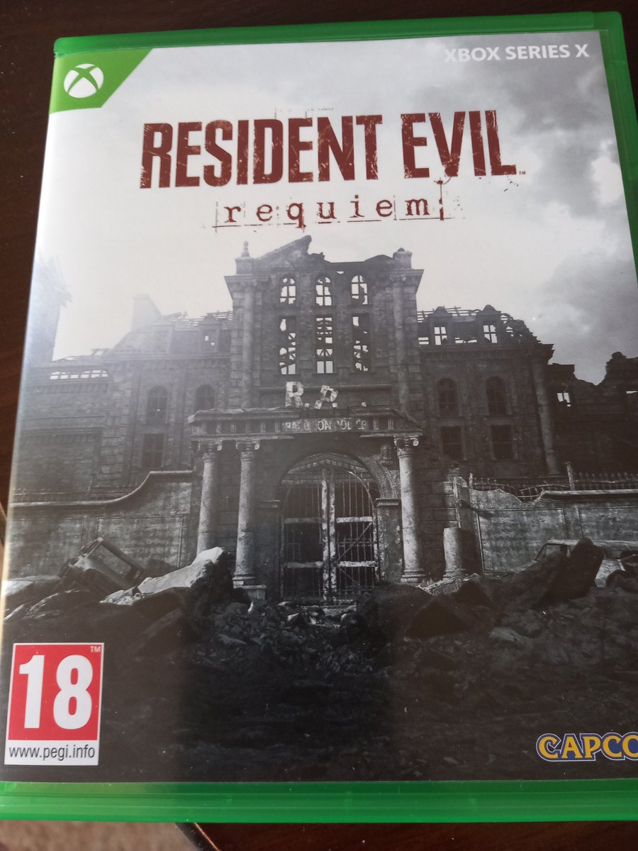 Dzięki <a href="/MediaExpert_PL/">Media Expert</a> za ekspresowe ogarnięcie zamównienia. Gierka już o 11 czekała w sklepie!