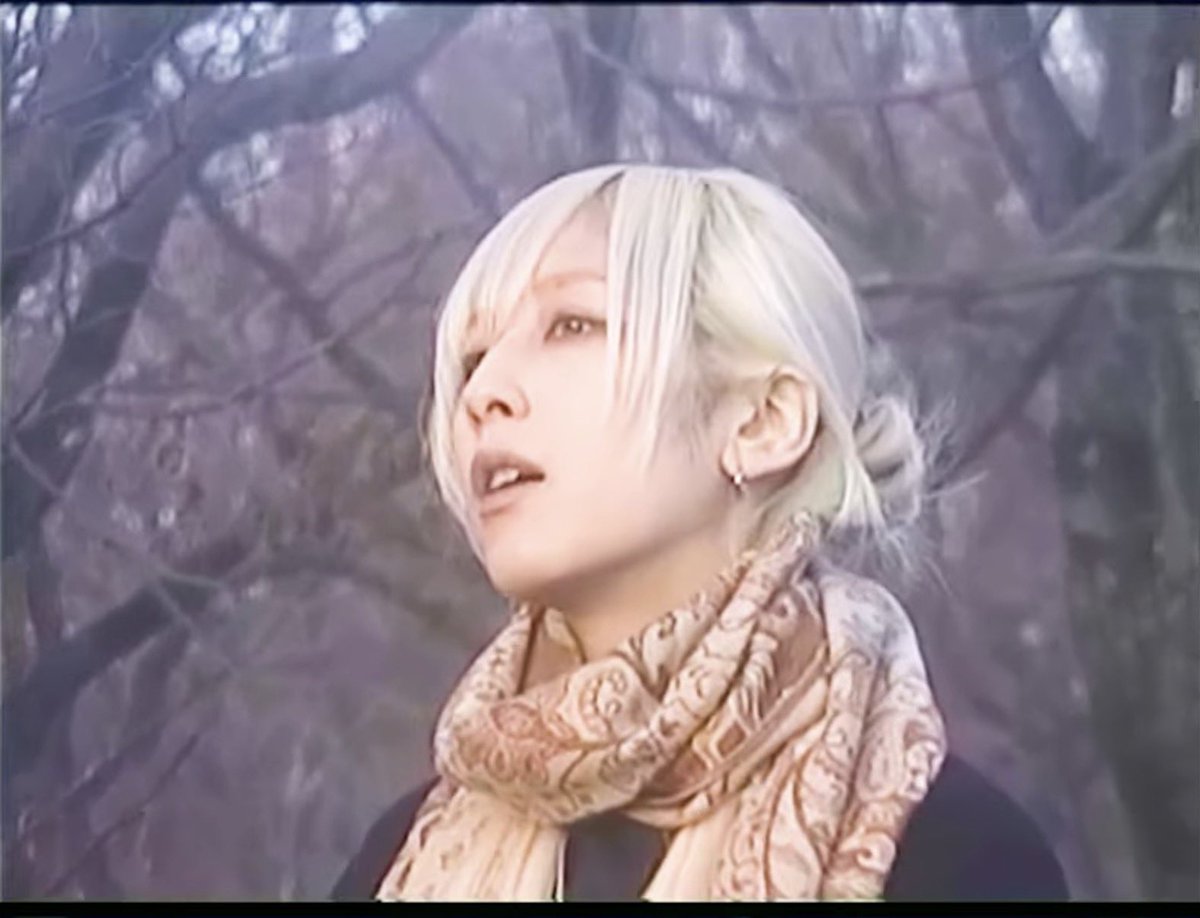 luvliminall tweet media