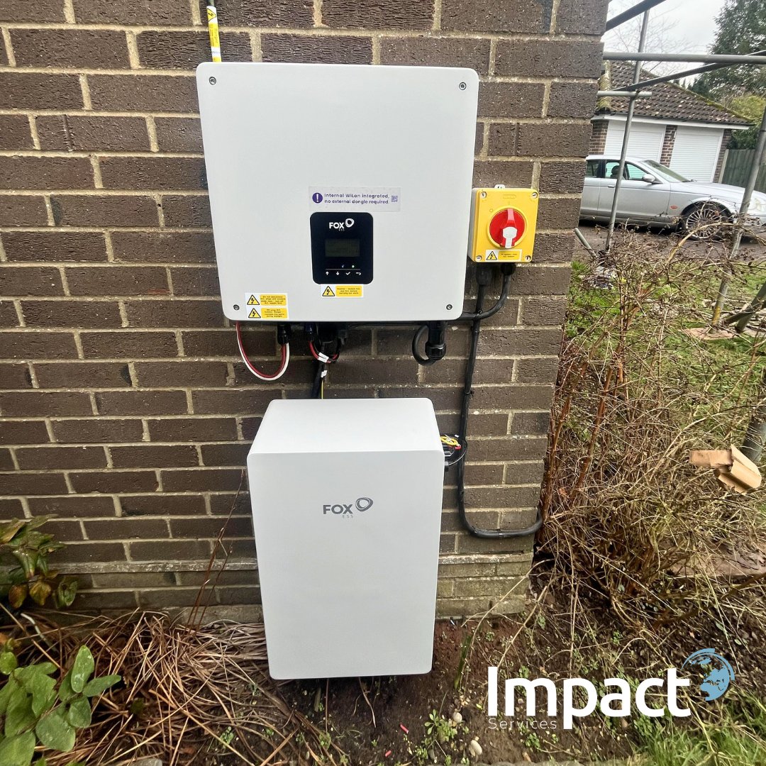 _impactservices's tweet photo. The sunshine is back! ☀️ Great to see our customers' solar generation climbing this week. We’ve been busy with several Fox ESS installs and a bespoke solar project on a sheet metal garage roof. Maximising every bit of available space for clean energy! 🔋🛠️ https://t.co/yogTE9pSLi
