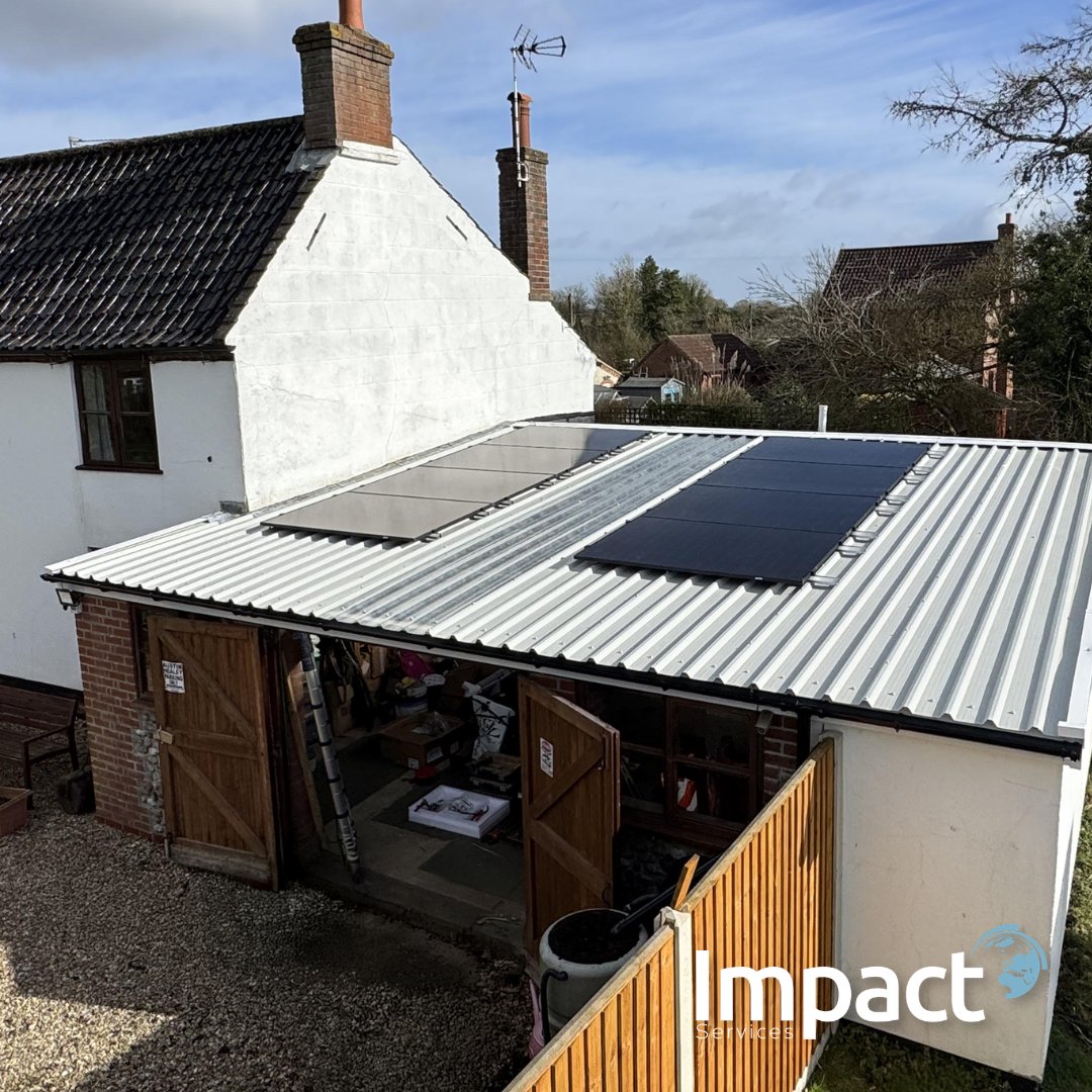 _impactservices's tweet photo. The sunshine is back! ☀️ Great to see our customers' solar generation climbing this week. We’ve been busy with several Fox ESS installs and a bespoke solar project on a sheet metal garage roof. Maximising every bit of available space for clean energy! 🔋🛠️ https://t.co/yogTE9pSLi