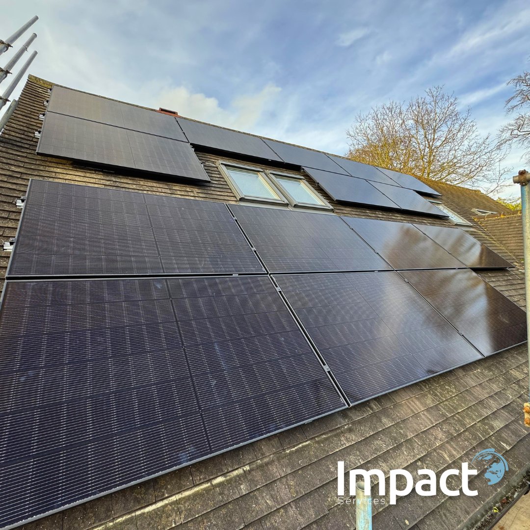 _impactservices's tweet photo. The sunshine is back! ☀️ Great to see our customers' solar generation climbing this week. We’ve been busy with several Fox ESS installs and a bespoke solar project on a sheet metal garage roof. Maximising every bit of available space for clean energy! 🔋🛠️ https://t.co/yogTE9pSLi
