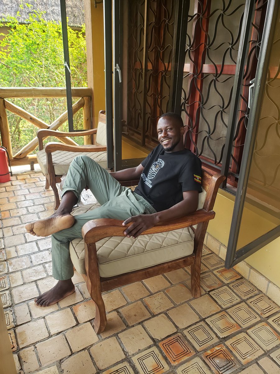 Hello Uganda 🇺🇬 
Goodevening All.