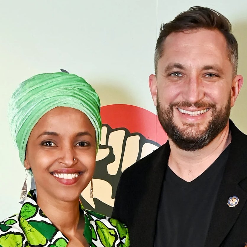 صمدآقا از ده بالا tweet media