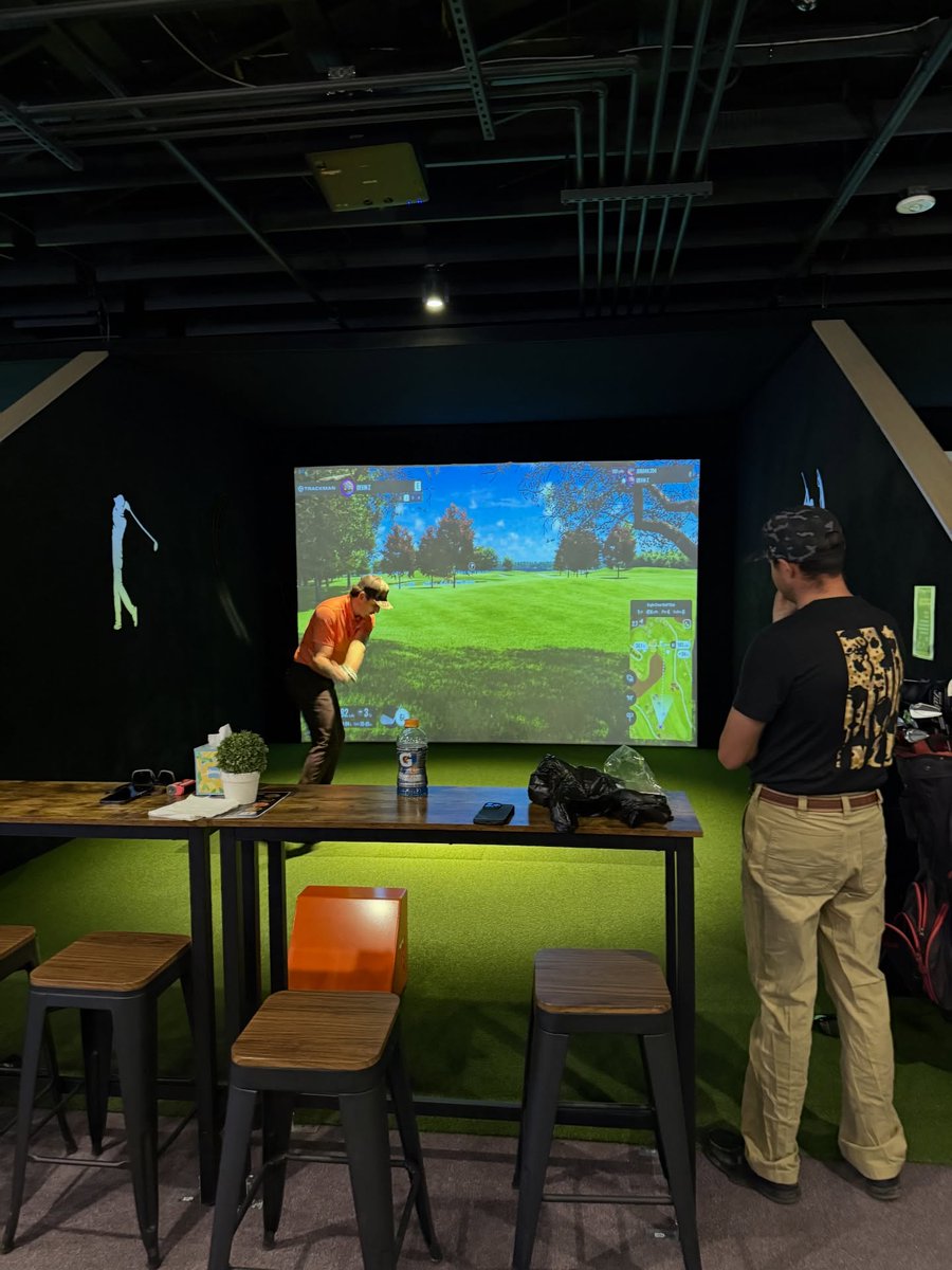 Snow on the ground? No problem. Swing 395 keeps golf in play all winter with indoor Trackman simulators, leagues, lessons, and cozy vibes in Gardnerville. Tee it up year-round.

Stay in the game all season long at Swing 395: visitcarsonvalley.org/business-direc…