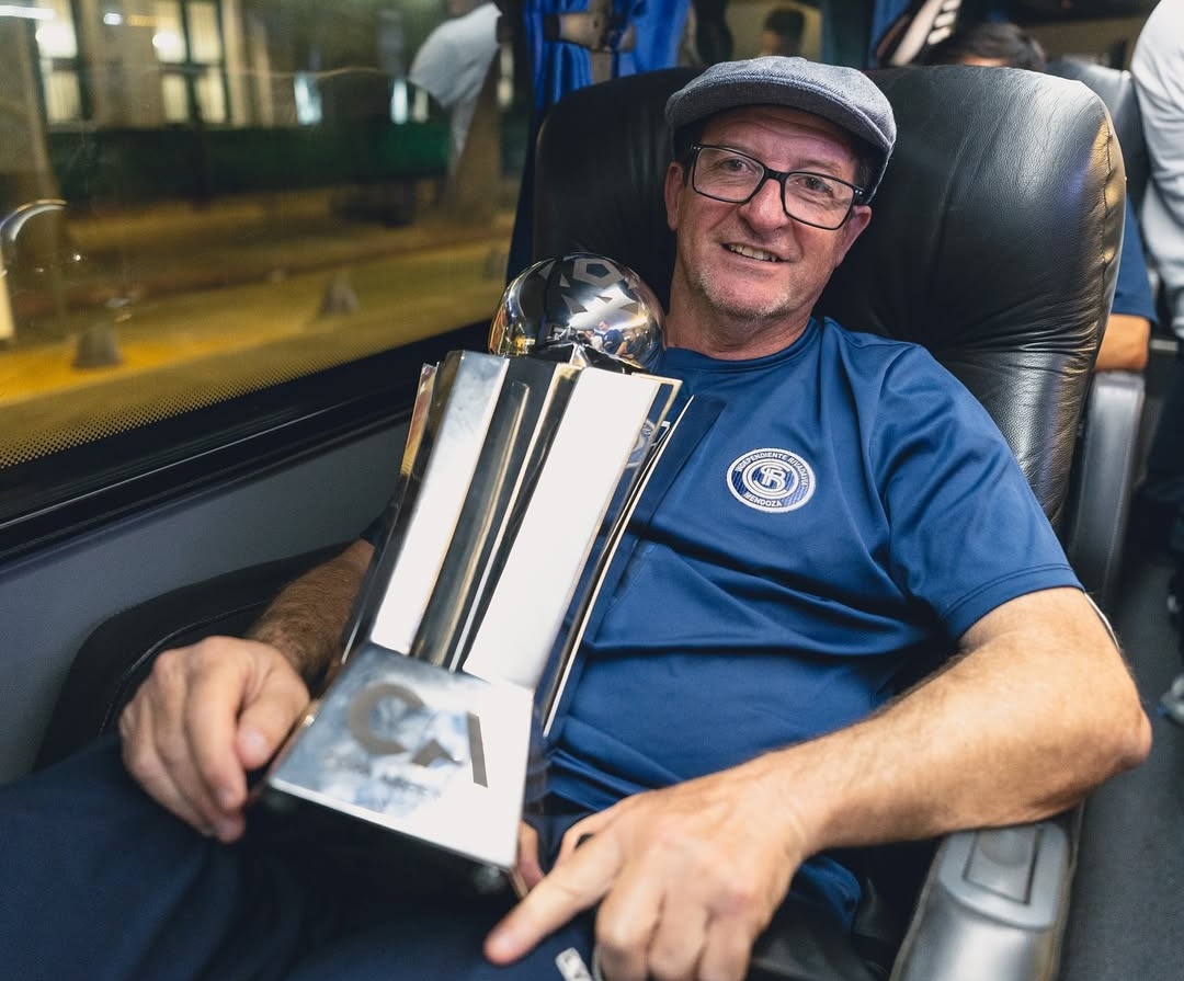 Difícil de superar parece..les mando muchas fuerzas..⭐️💙