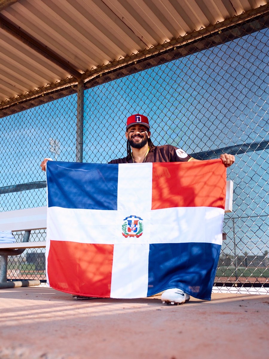 Celebrando nuestro día de la independencia 🇩🇴 

TATIS 🇩🇴🇩🇴🇩🇴

#DominicanosYYa #RD