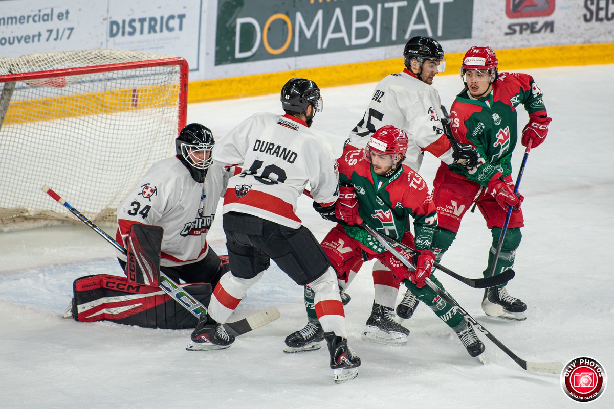 LigueMagnus's tweet photo. CHA ⛏️🆚🃏 CER
⌚️ 20h05
📺 https://t.co/yfWhR6VmVV
Match à 6⃣ points entre deux concurrents directs !
#SLMHockey #CHACER https://t.co/aqd1RoJmPG