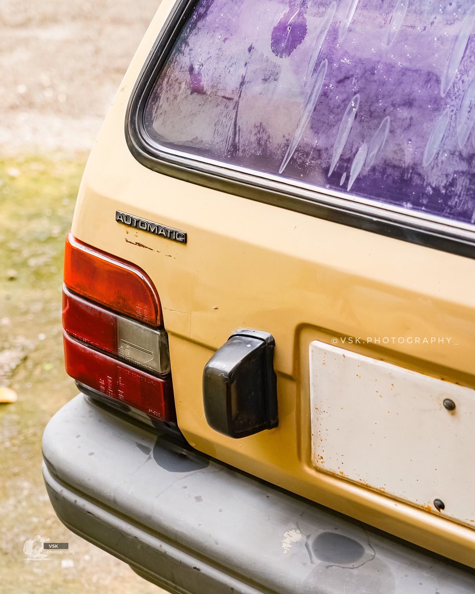 Madan_Chikna's tweet photo. A unique and rare car. Maruti 800 Automatic 😳 https://t.co/qXt84GGSTB