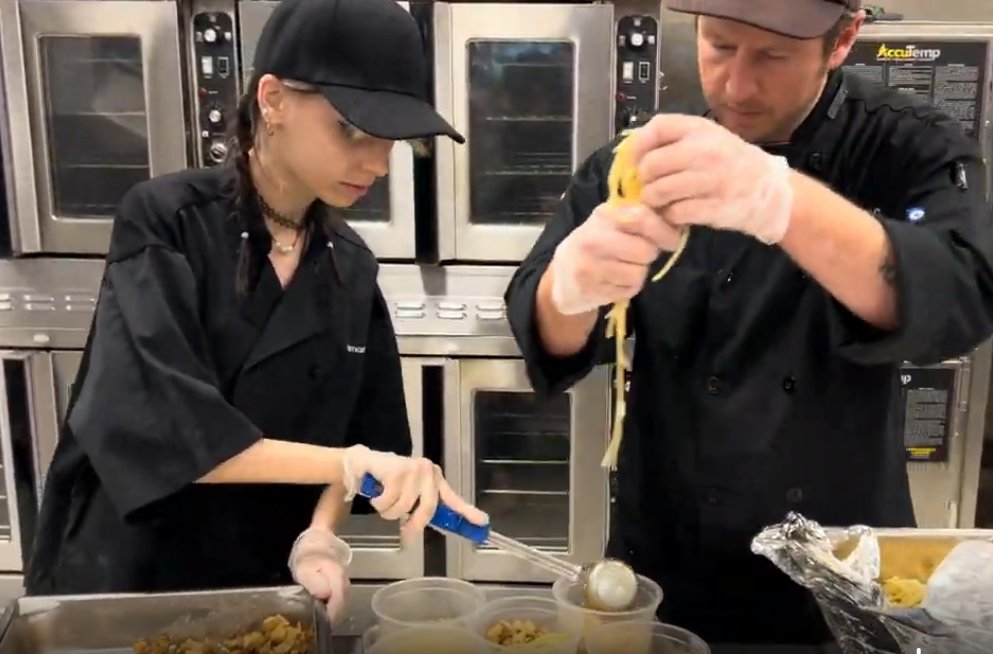 Study Alternative Center tweet media