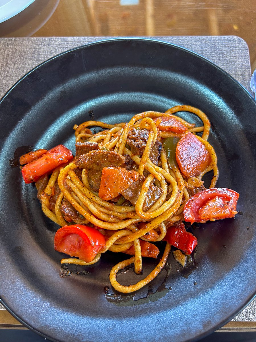 Globe Tucker tweet media