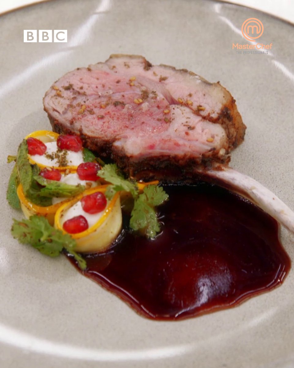 MasterChefUK's tweet image. They say the eyes eat first, and these dishes are definitely making us hungry 

#MasterChef #MasterChefUK