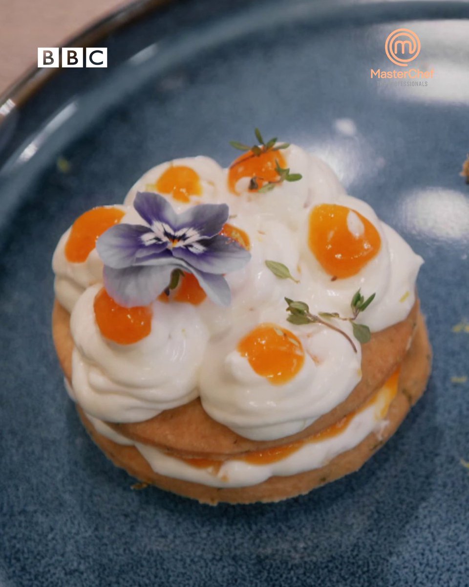 MasterChefUK's tweet image. They say the eyes eat first, and these dishes are definitely making us hungry 

#MasterChef #MasterChefUK