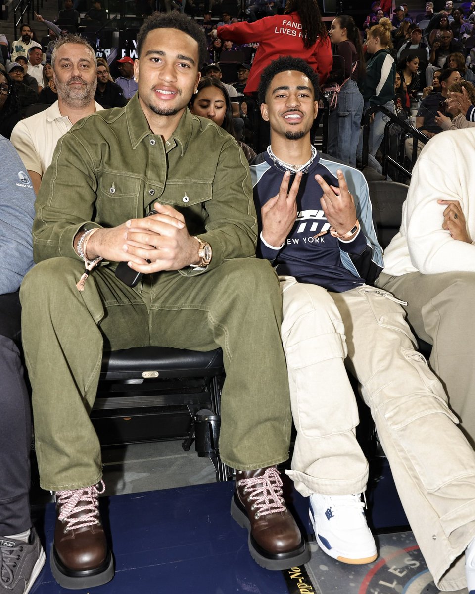 Keep Purring Podcast (Ben) tweet media