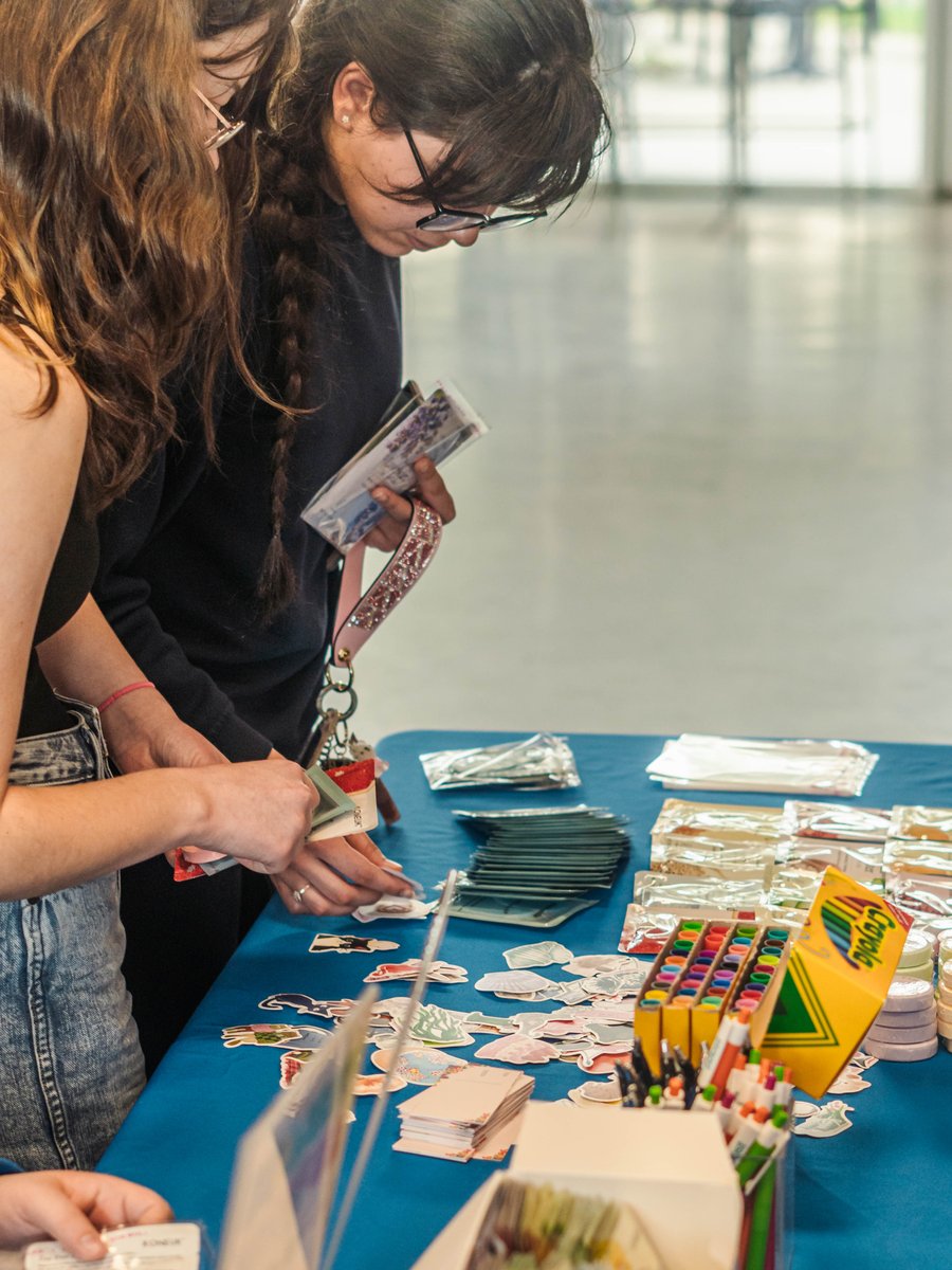 Islander Dining tweet media