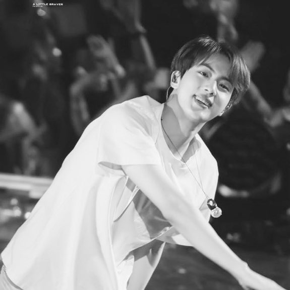 seokjin.bw ⁷ 🐹👨‍🚀ECHO ERA (@btsjin_bw) on Twitter photo 