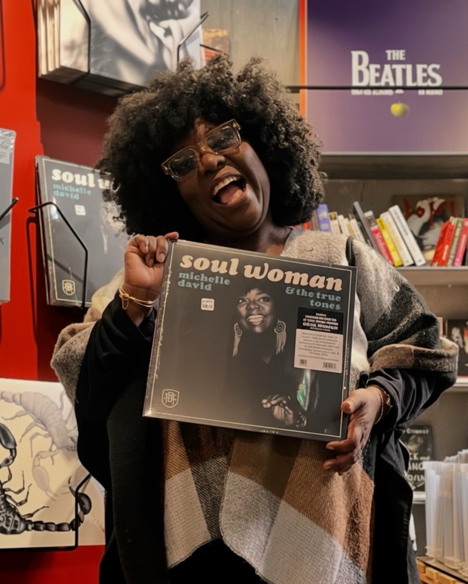 RecordKicks's tweet image. We're thrilled to announce that the new Michelle David &amp;amp; The True-tones album "Soul Woman" is finally here! It's out today worldwide, 100% dynamite gospel-soul ❤ Listen and secure your copy: recordkicks.lnk.to/SoulWoman
#newalbum #outnow #soulwoman #michelledavid