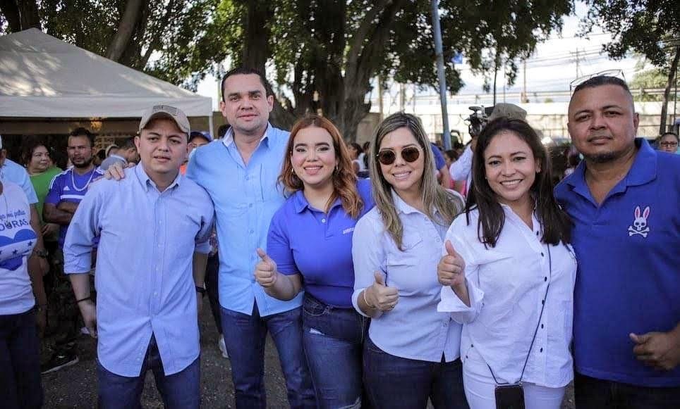 Celebramos nuestro aniversario con unidad legado y orgullo! 
#124Aniversario #PartidoNacional 🇸🇴
#HondurasVamosAEstarBien 🇭🇳