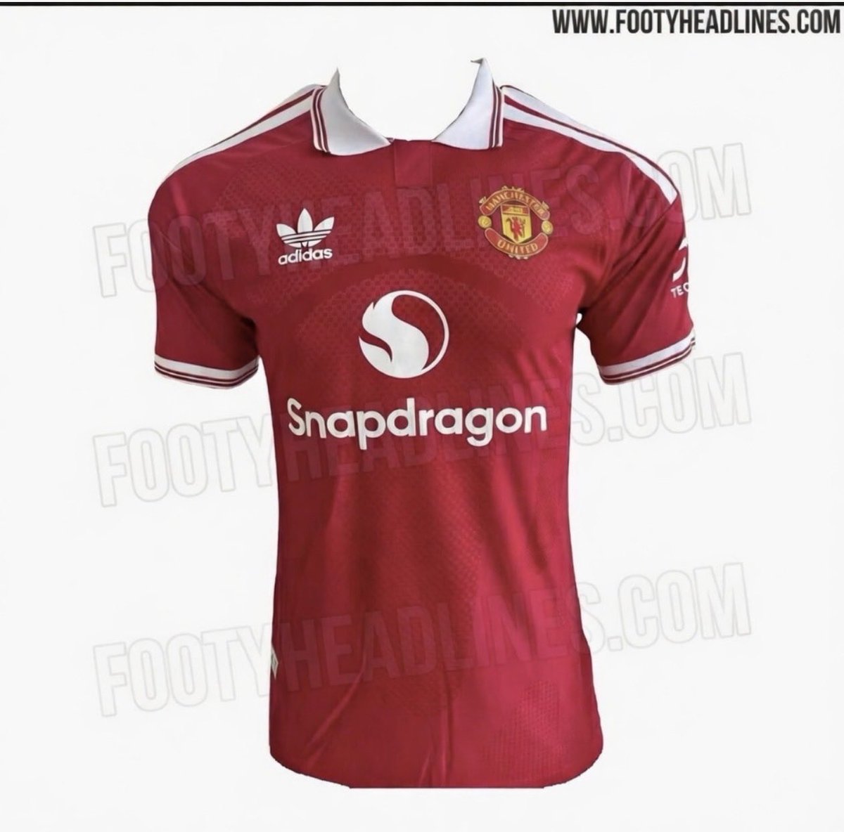 jdrayvon's tweet photo. @Footy_Headlines Adidas logo looks way better like this . Makes a Huge difference to the entire jersey. ( this I would buy ) https://t.co/4Pc5GixMtO