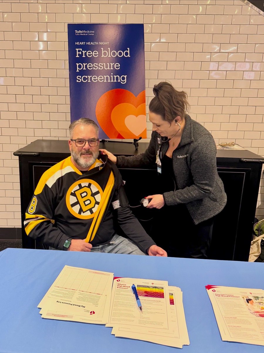 TuftsMedicine's tweet image. A special Heart Health Night with the @NHLBruins 🏒❤️

Fans received free blood pressure screenings, and we celebrated Dr. Guy Rozen as a Community All-Star for protecting thousands of heartbeats.

#HeartMonth @TuftsMedicalCtr @TuftsMedSchool
