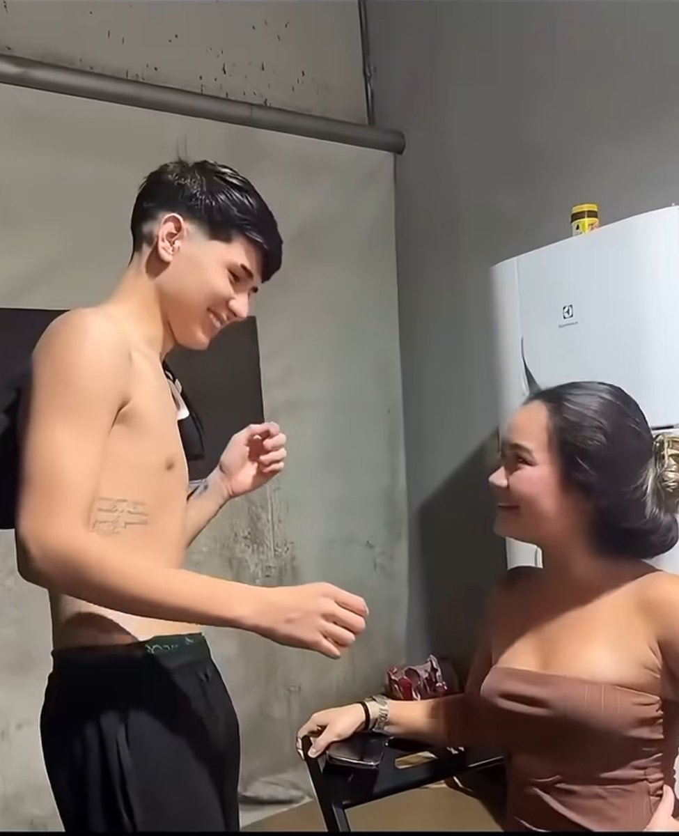 Moments bestie already pre-planned 9k agendas 👉👌

A Thread 🧵🎥