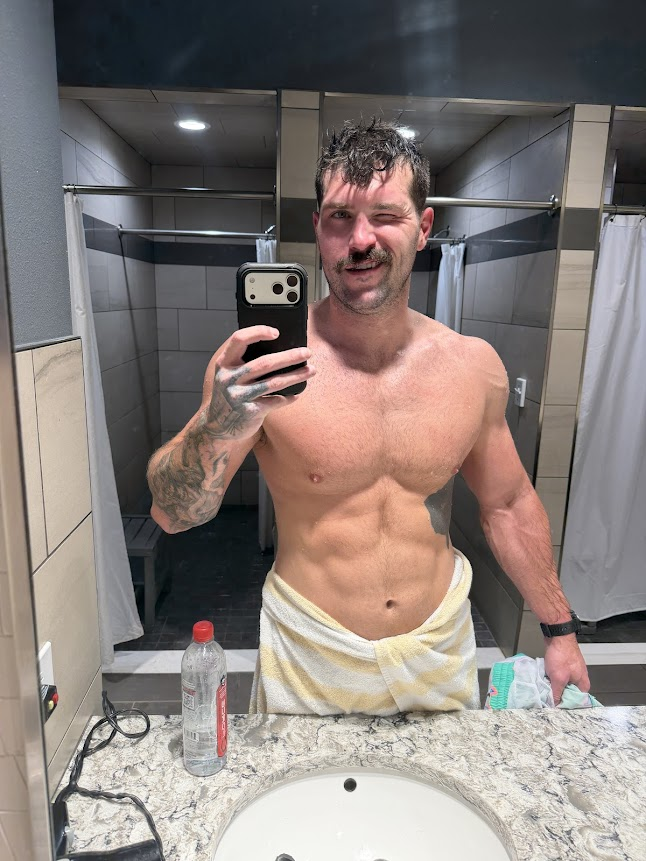 kinglchase95's tweet photo. Does this make your morning better? https://t.co/gcCDdJ5quq