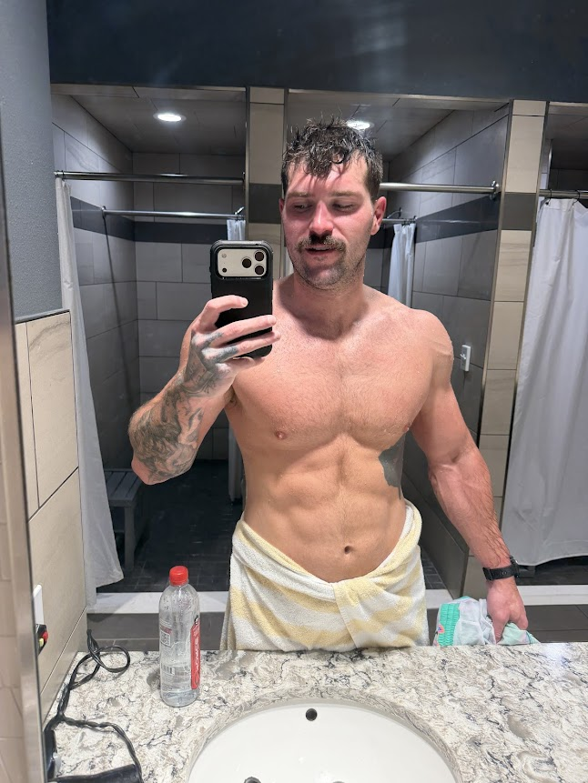 kinglchase95's tweet photo. Does this make your morning better? https://t.co/gcCDdJ5quq