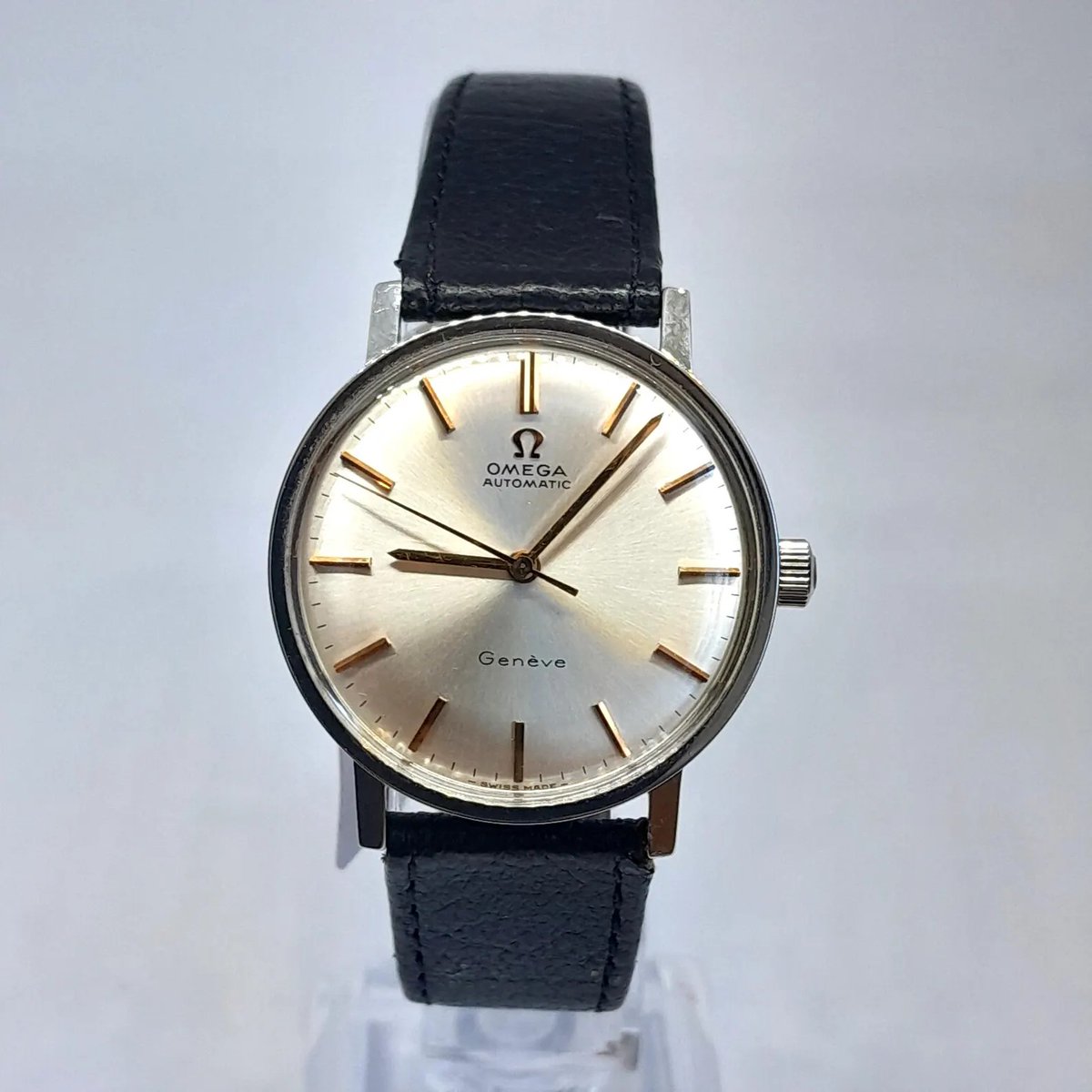 AlexanderF3266's tweet photo. Omega automatic Geneve 1967, CAL 552, Automatic Men’s Watch, Swiss Watch, Omega watch, Antique watch, Old Swiss watch https://t.co/jyqS0zl5Rb via @Etsy https://t.co/lXZqteVhNN