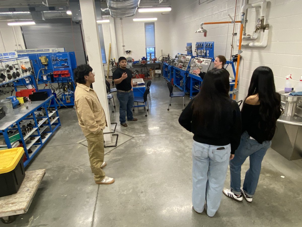 Lanier Tech tweet media