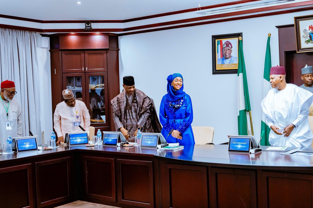 officialSKSM's tweet photo. The Vice President, Senator @KashimSM, has pledged the Federal Government’s support for the Nigeria Press Council’s national compendium on economic and tourism potentials across Nigeria.

This is as the Vice President described President @officialABAT as a friend of the media who is a firm believer in the independence of the press.

This, he said, explains why the @officialABAT administration has, in the past three years, continued to promote an environment that is conducive to journalists carrying out their duties without harassment.

Senator @KashimSM stated this on Thursday in Abuja when he received a delegation from the Nigeria Press Council (@nigpresscouncil) led by its Executive Secretary and Chief Executive Officer (CEO), Dr. Dili Ezughah, on a courtesy visit to the Presidential Villa.

Noting that President @officialABAT has remained a friend of the media, the Vice President recalled how the President had used his personal resources to assist media organizations.