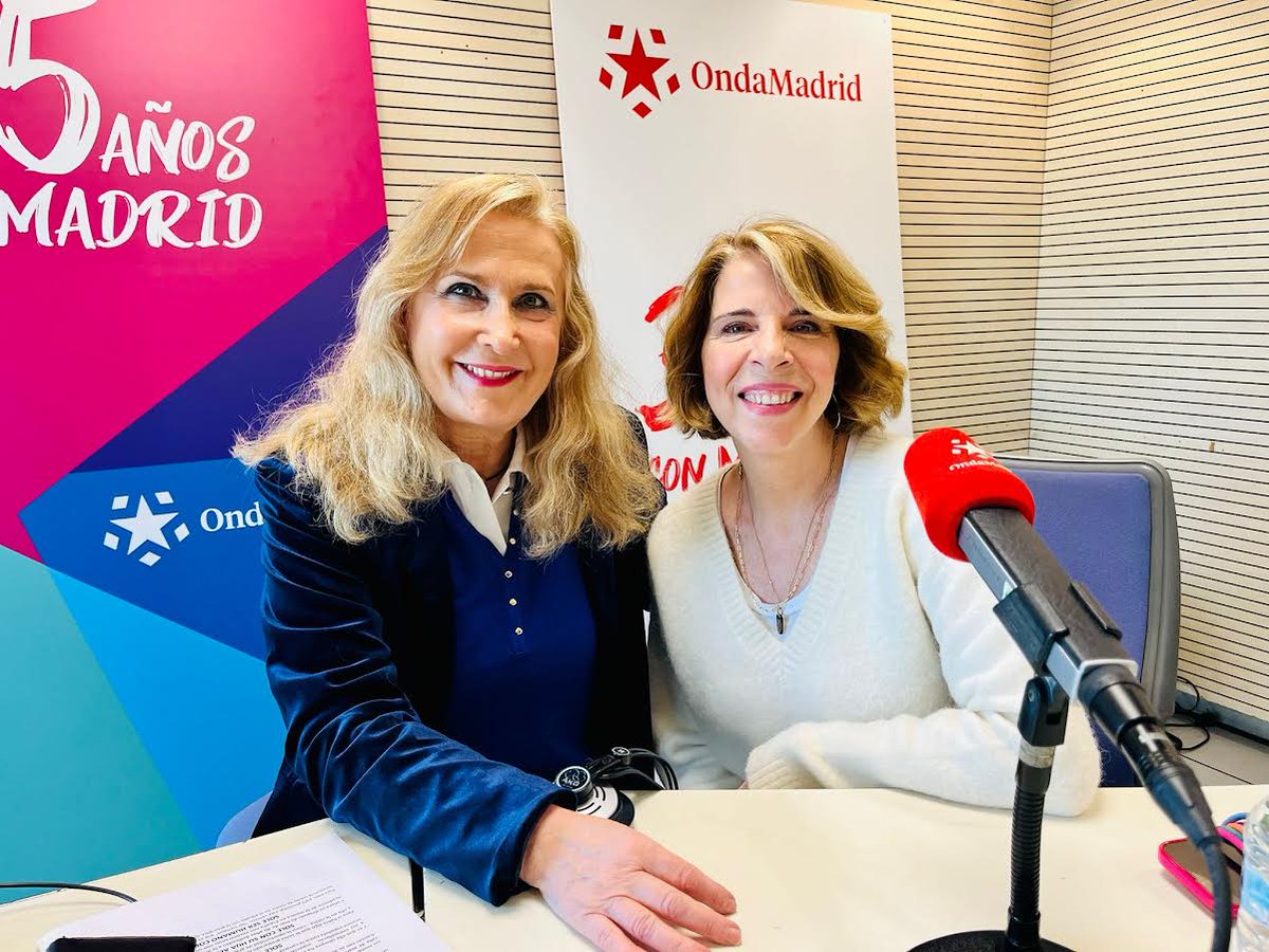 MadridDirectoOM's tweet photo. ▶️@ondamadrid
📻101.3-106FM
⏰17:00
👉ENTREVISTA a SOLE GIMÉNEZ que nos presenta su nueva canción "SER HUMANO"
🎙️En vivo en: @telemadrid 
https://t.co/P0msBkGBss https://t.co/Fnc730eHas