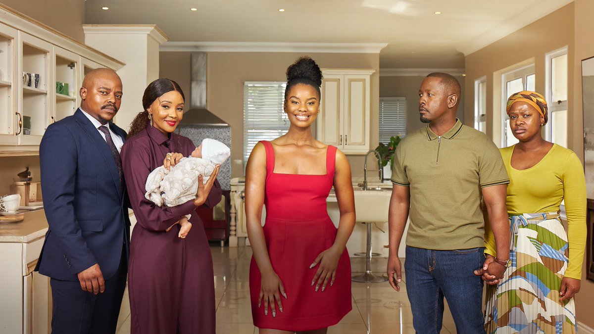 simphiwedlamin2's tweet photo. On DStv, I only watch these shows.
#inimbainsidethemagic
#homecomingmzansi https://t.co/7rHbqqhYWJ