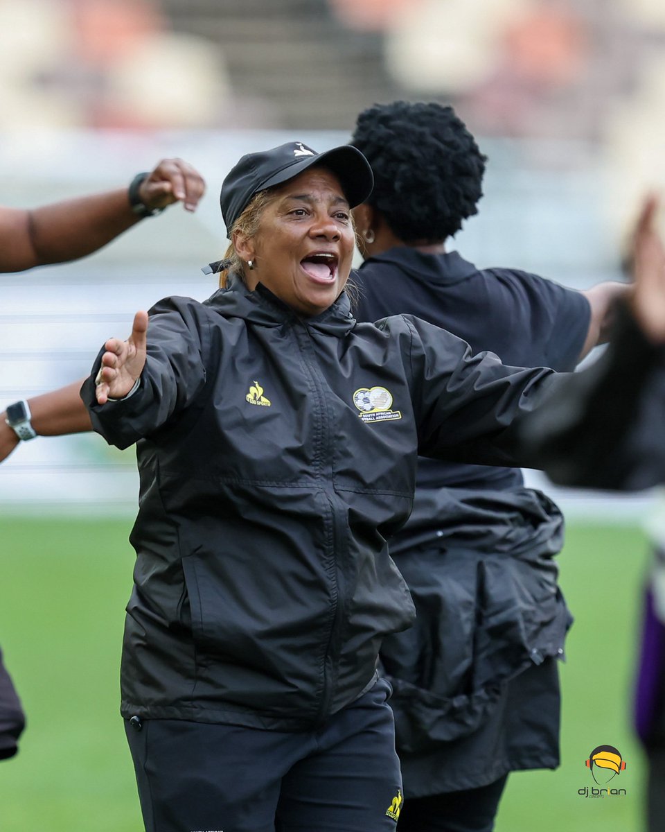 Djbrianrikhotso's tweet photo. Banyana Banyana vs Zimbabwe #cosafacup π·
FT: 4:2 Banya Banyana wins on Penalties. They will play Namibia on Sunda 15:00 at the New Peter Mokaba Stadium.
π· @Djbrianrikhotso #anihupi https://t.co/SeGLTkRYbn