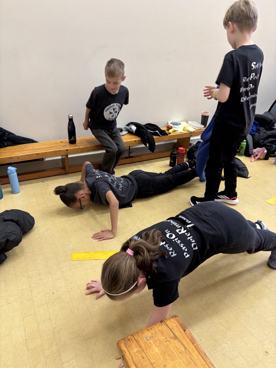 HeatherPrimarySchool tweet media