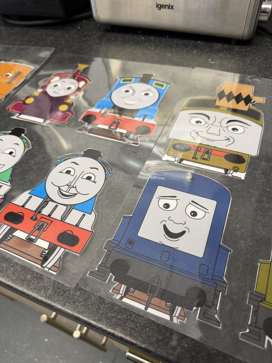 EmeraldTender tweet media