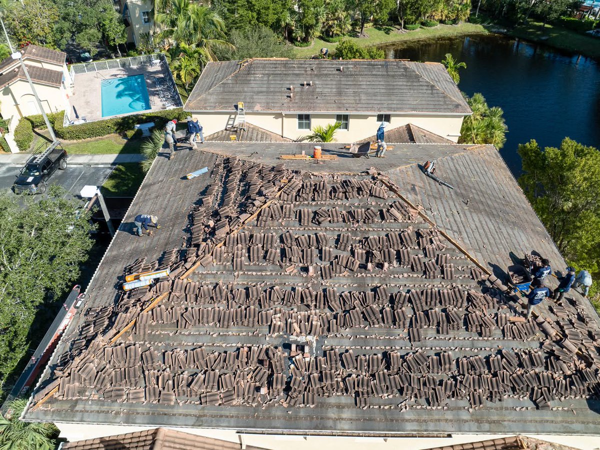 Air Force Roofing tweet media