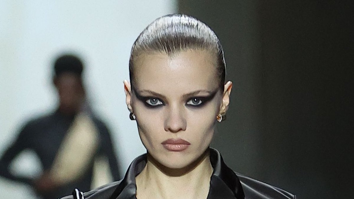 BOTTEGAHOENETA's tweet photo. Those makeup looks are indeed NASTY. https://t.co/RtRDfUKDX2